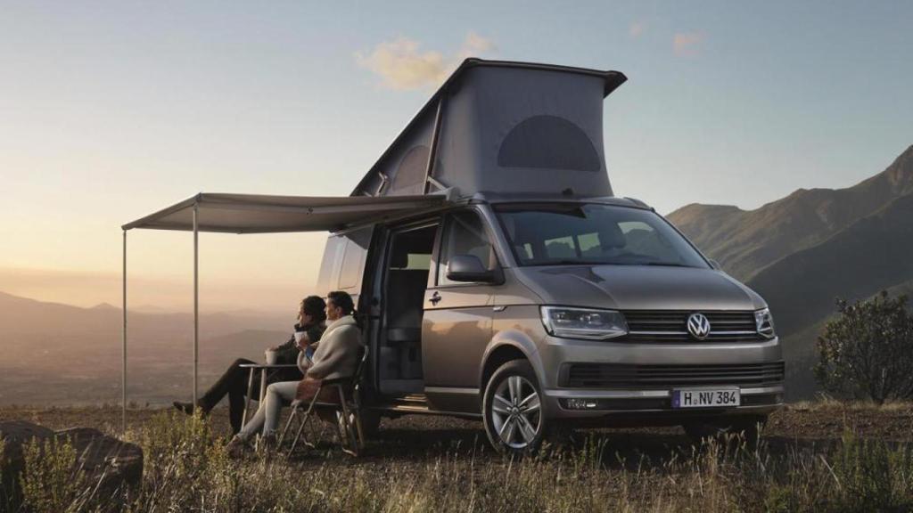 Una furgoneta camper.png