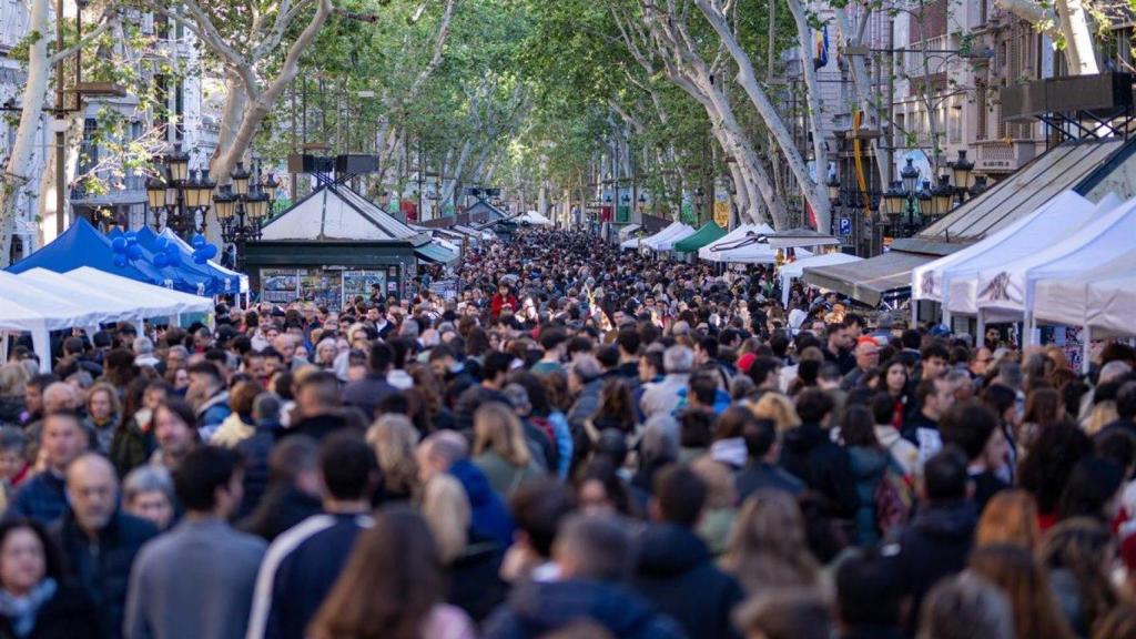 Les Rambles de Barcelona, atapeïdes de gent
