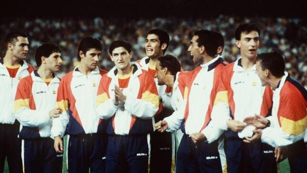 La selecció espanyola, campiona olímpica el 1992.jpg