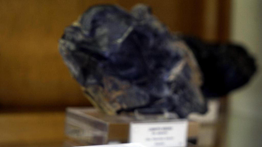 Kairós, un senzill i emotiu amulet de dol. Una de les joies de Teresa Estapé de l’exposició 'Intimitat Transescalar'