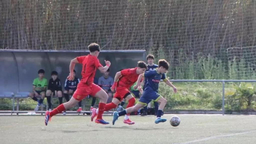 Víctor Santiago, fichaje del Cadete A del Barça
