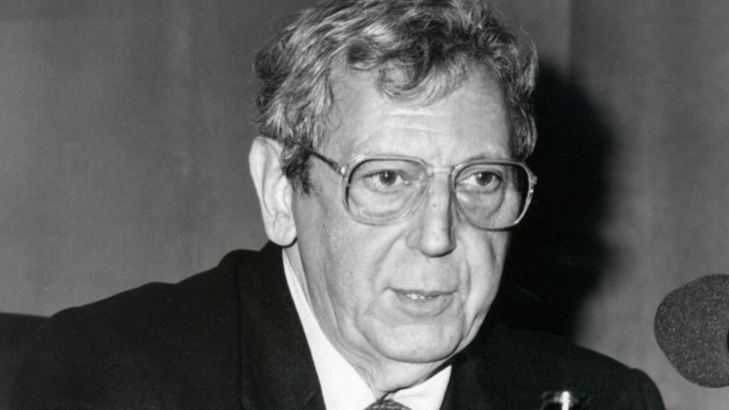 José María Valverde.png