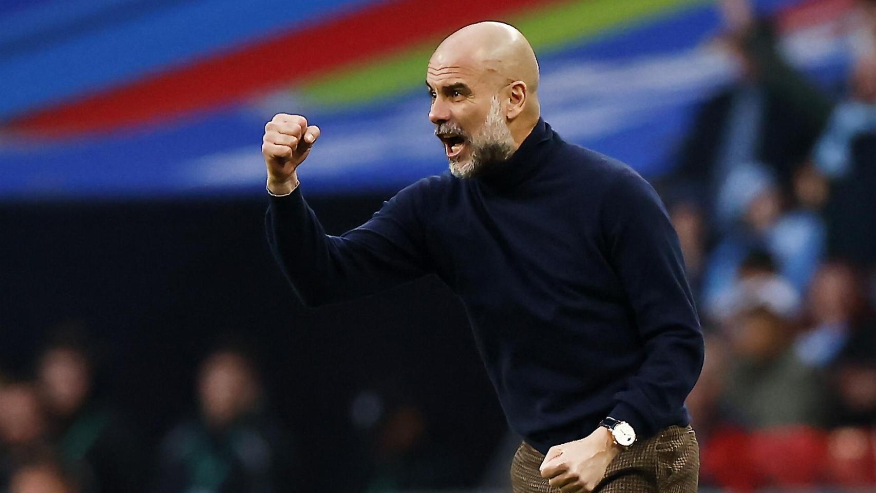 Pep Guardiola celebra la victoria del City contra el Arsenal
