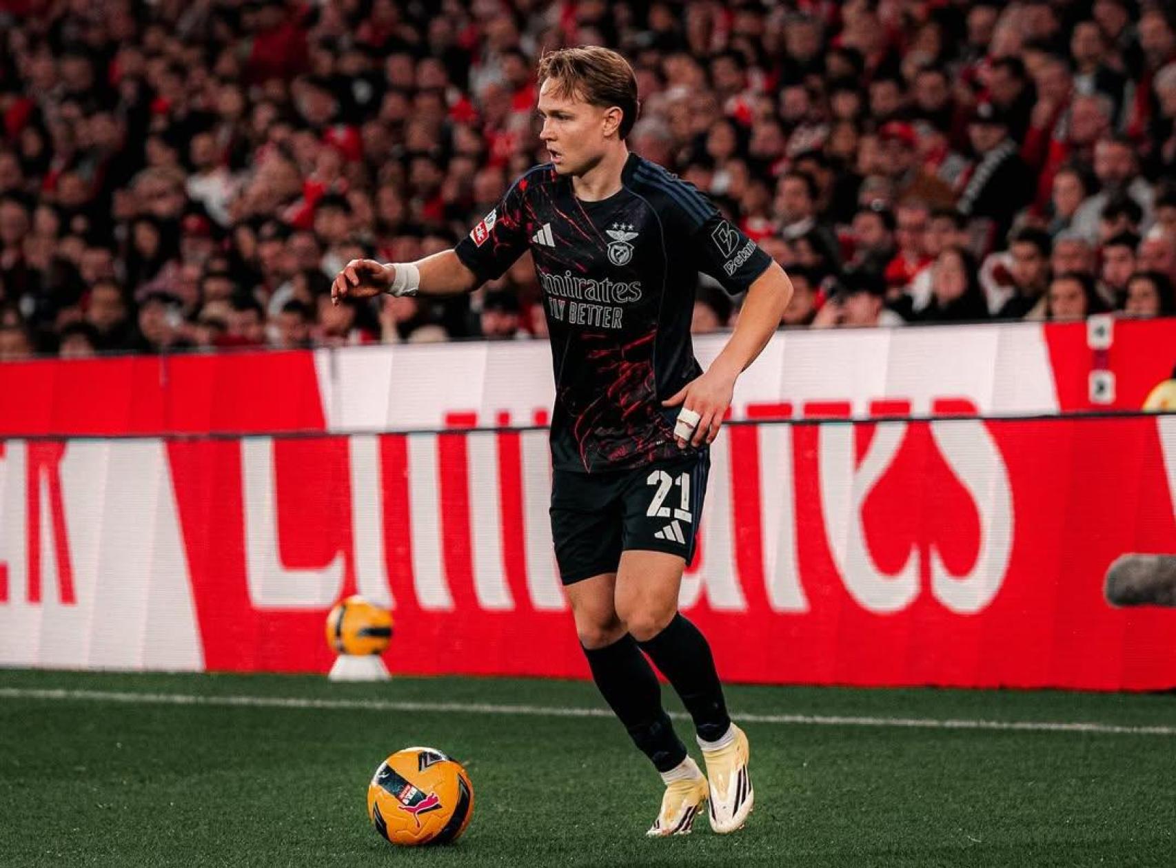 Andreas Schjelderup, futbolista del Benfica