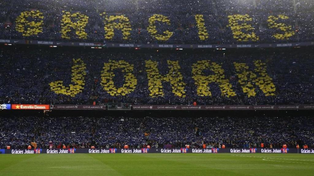 Homenaje del Camp Nou tras el fallecimiento de Johan Cruyff.jpg