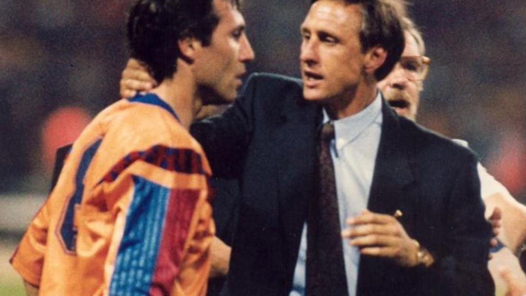 Stoichkov i Cruyff.jpg
