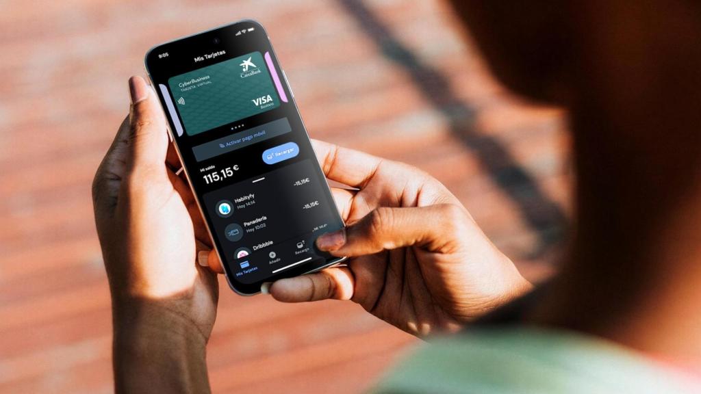 Control de pagos con tarjeta virtual desde un móvil