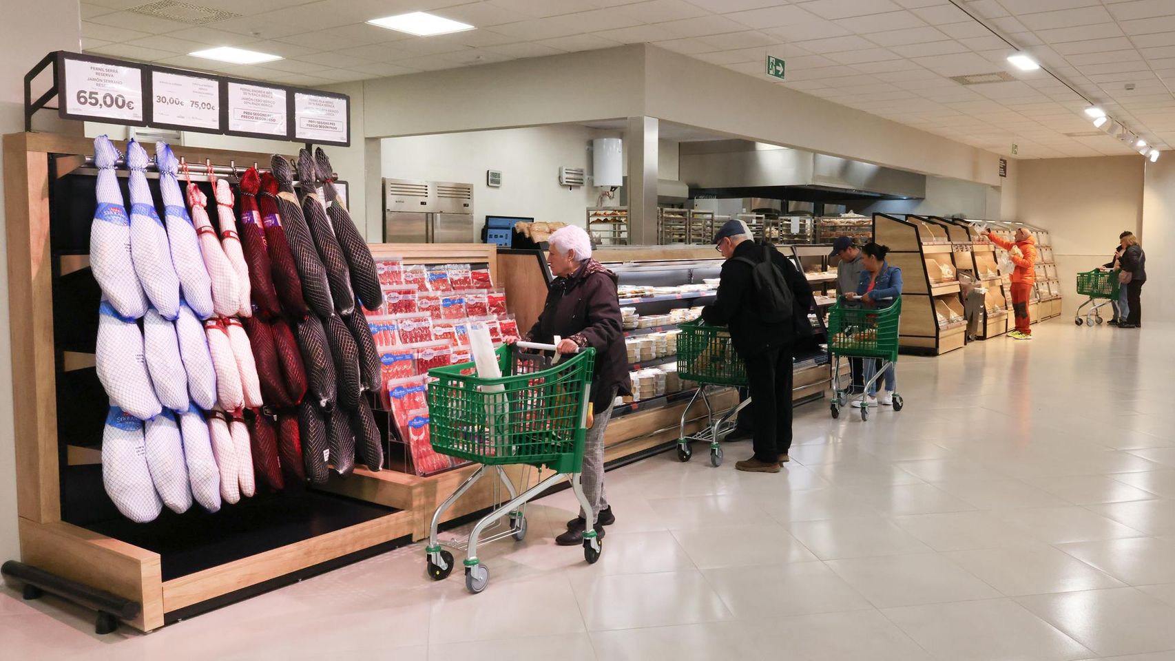 Mercadona estrena su nuevo formato de supermercado para implementarlo ...