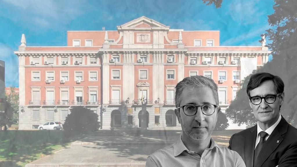 El ministro de Hacienda Arcadi España junto al presidente de la Generalitat Salvador Illa, con el Palacio de la Moncloa de fondo