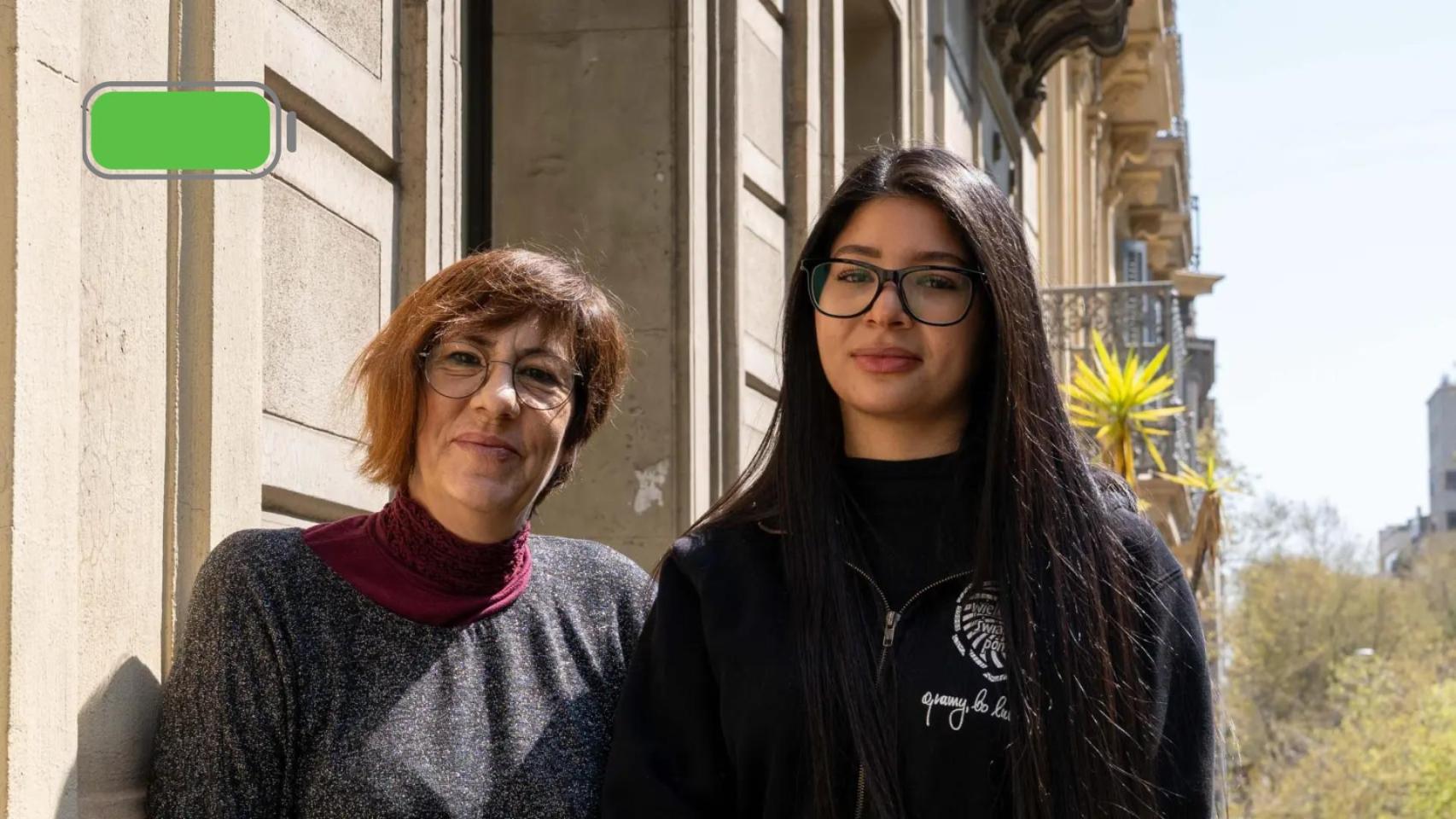 Nada Itrab y Neus Sala tras la entrevista con Crónica Global.