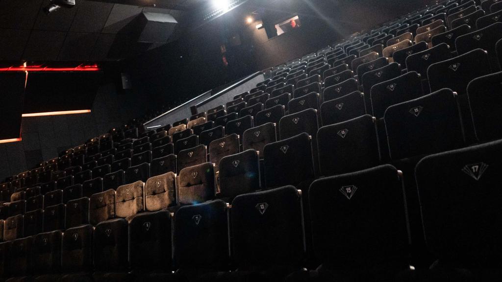 Las butacas de la sala del cine Phenomena