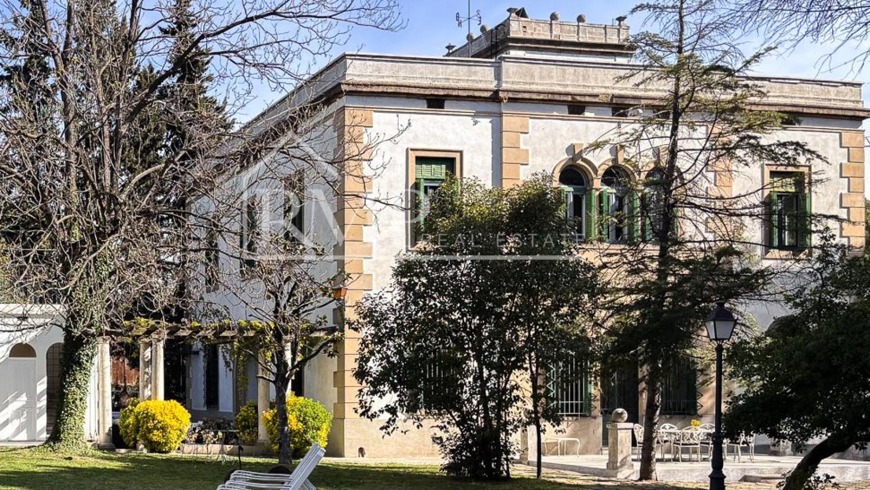 Casa novecentista en Llinars.jpg