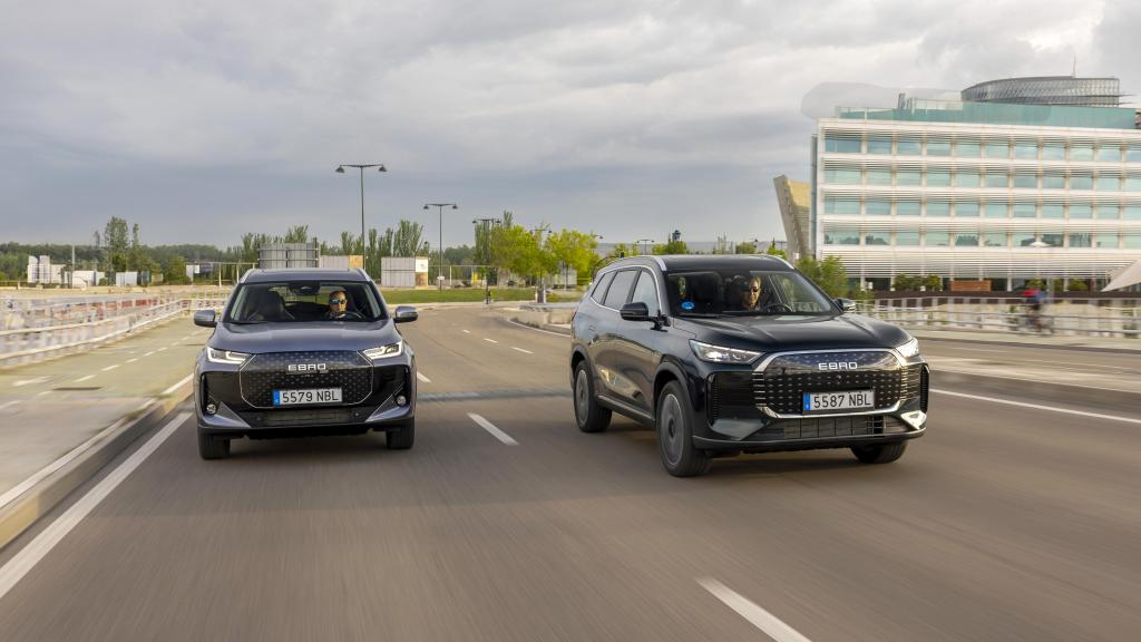 Ebro S700 PHEV y Ebro S800 PHEV