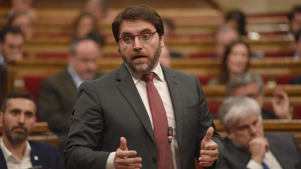 Ferran Pedret, durant una sessió de control al Govern, al Parlament, el febrer de 2026