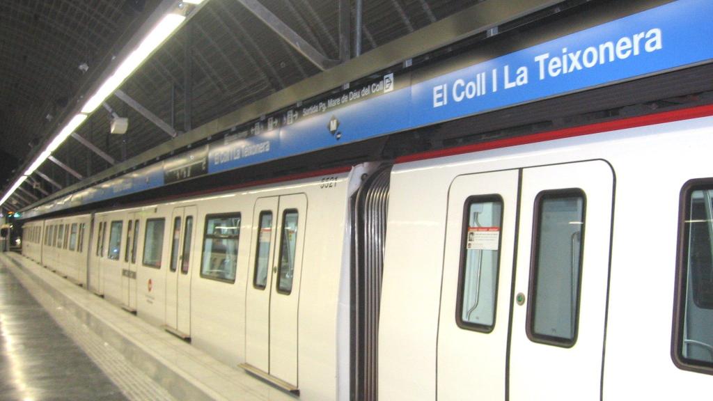 estación de metro de El Coll-La Teixonera, en la Vall d'Hebrón de Barcelona