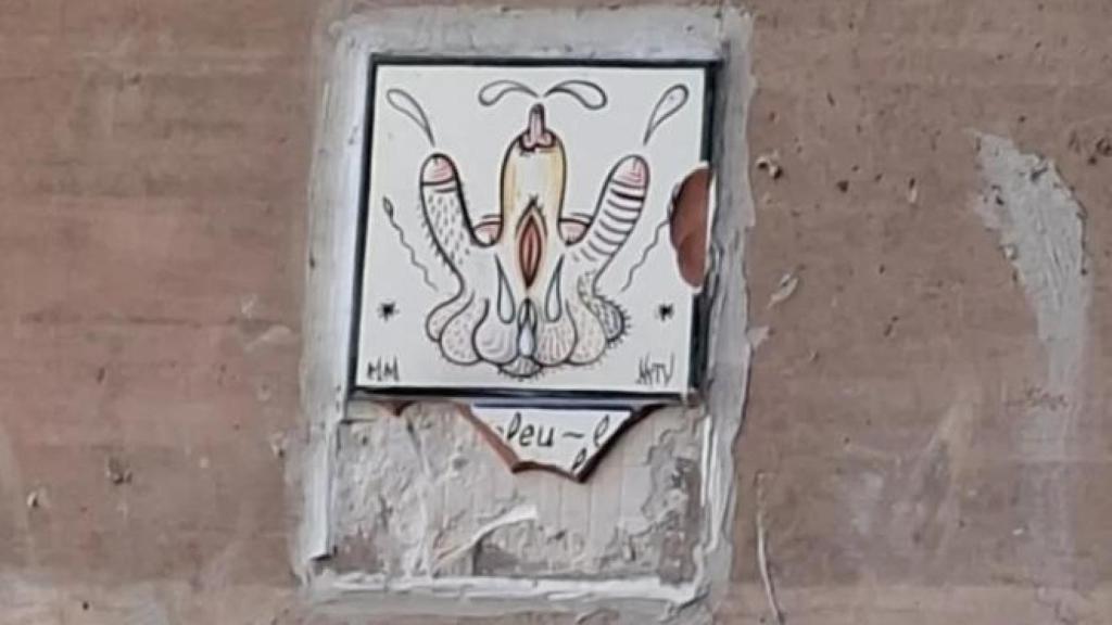 Un dels rajols eròtics vandalitzats durant aquesta Setmana Santa