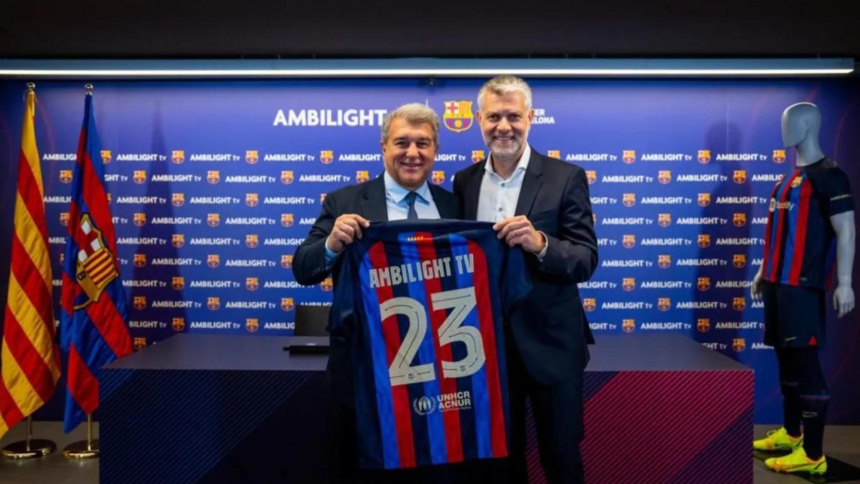 Joan Laporta, en el acto de firma del patrocinio del Barça con Ambilight