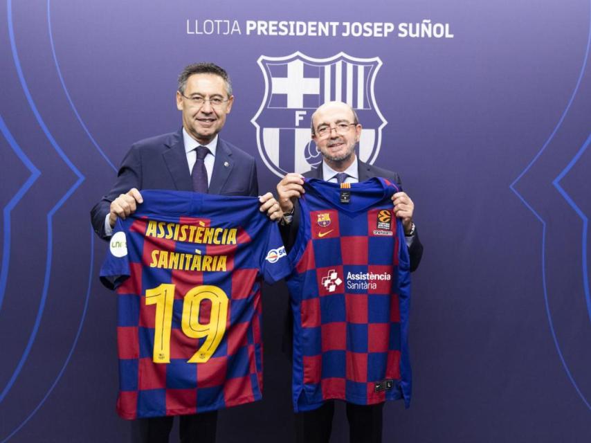 Josep Maria Bartomeu formalitza el nou patrocini d'Assistència Sanitària per a les seccions del Barça