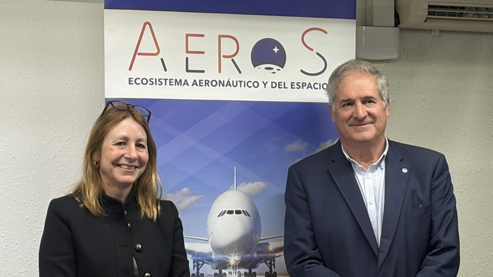 La directora de AeroS, Neus Olea, y su vicepresidente, Joan Martorell