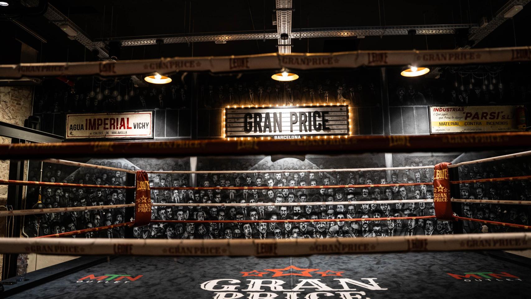 Ell ring de boxeo del gimnasio Gran Price