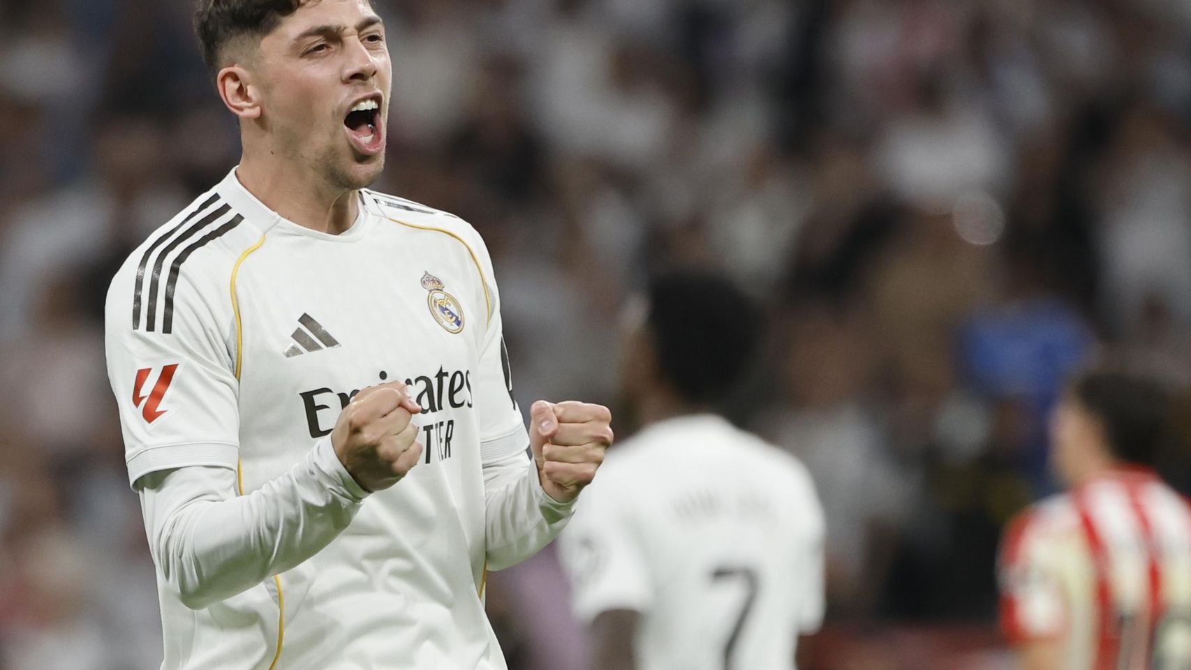 Fede Valverde celebra su gol en el Real Madrid-Girona de la Liga