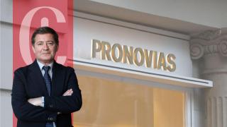 Gonzalo Baratech y una tienda de Pronovias