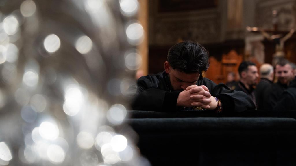 Cofrades: Lo que nadie ve de la Semana Santa