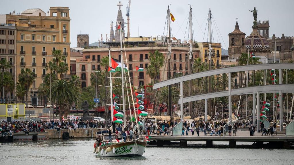 La Global Sumud Flotilla, partiendo del Puerto de Barcelona
