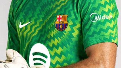 La camiseta de porteros del FC Barcelona 2026-27, según @memorabilia1899.jpg
