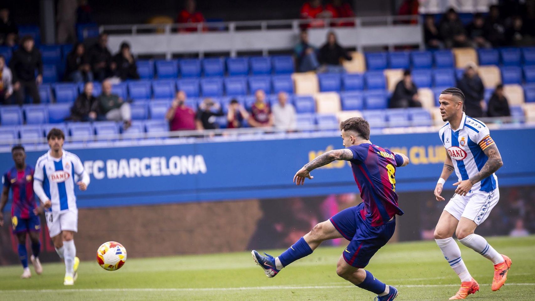 El Barça B ha sido muy superior al Espanyol B en el Johan Cruyff.jpg