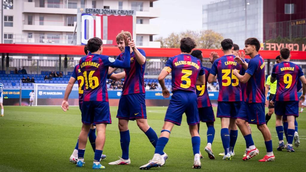 Toni Fernández celebra el seu gol contra l'Espanyol amb Tommy Marqués