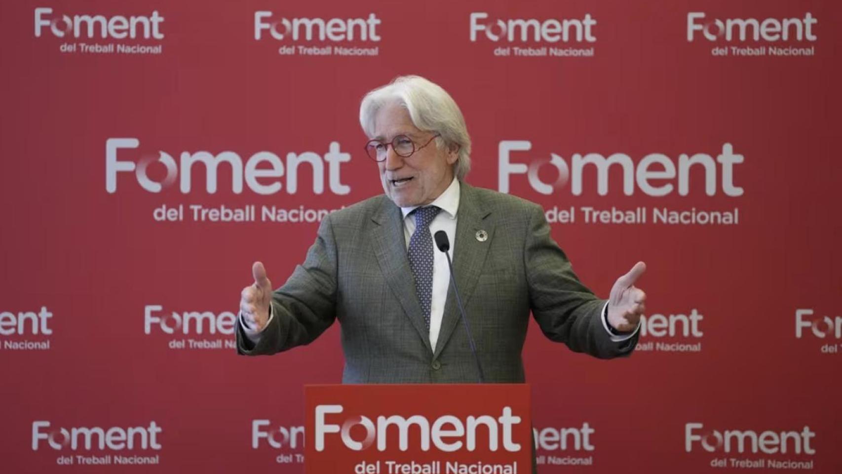 El presidente de Foment, Josep Sánchez Llibre, en rueda de prensa