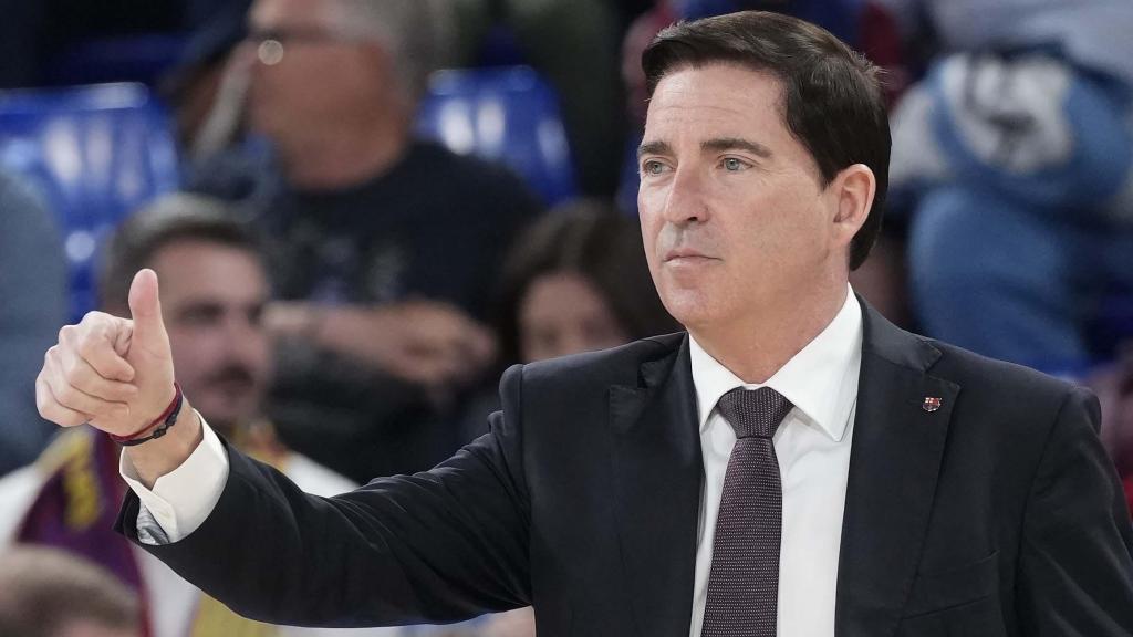 Xavi Pascual reacciona en el Barça de Basket-Bilbao de Liga ACB