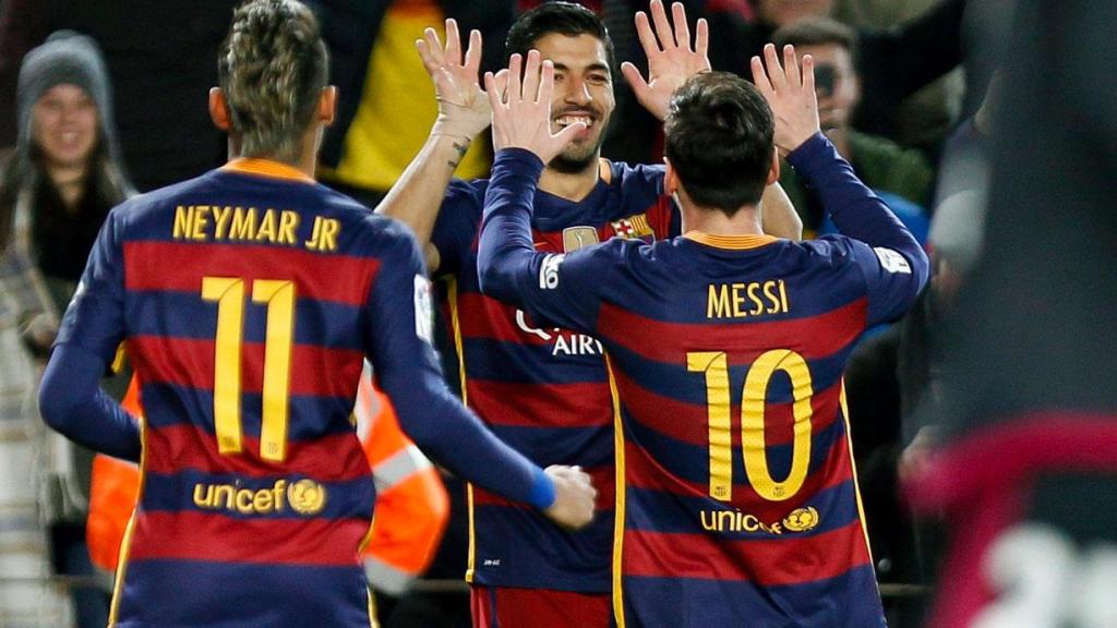 La MSN celebra un gol contra el Valencia en la temporada 2015-16