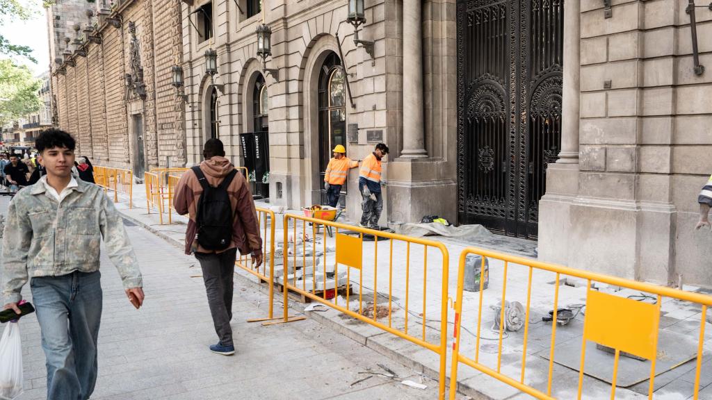 Fachada de un hotel propiedad de Núñez i Navarro en Barcelona