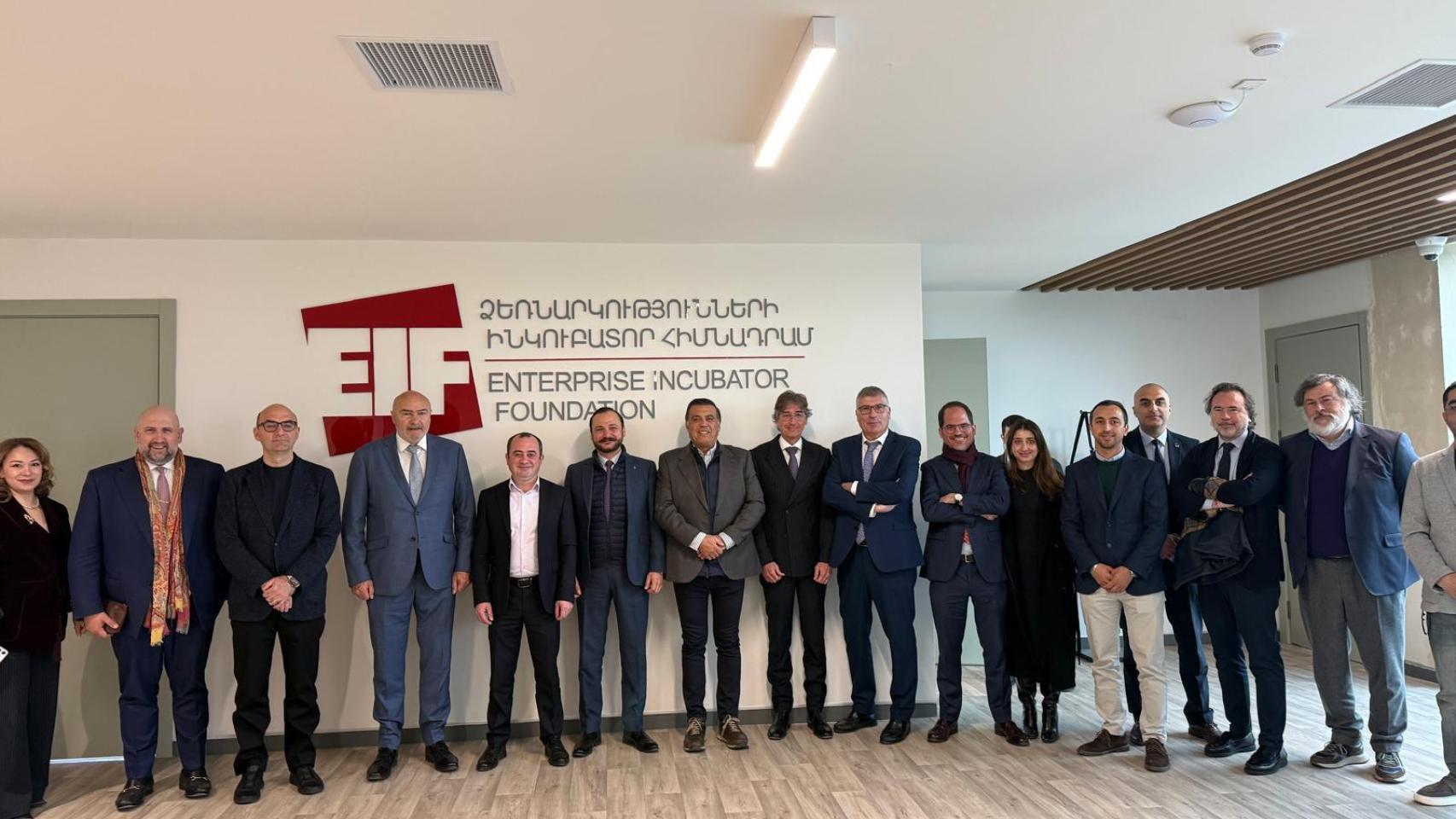 Empresarios en el primer Business Forum España-Armenia