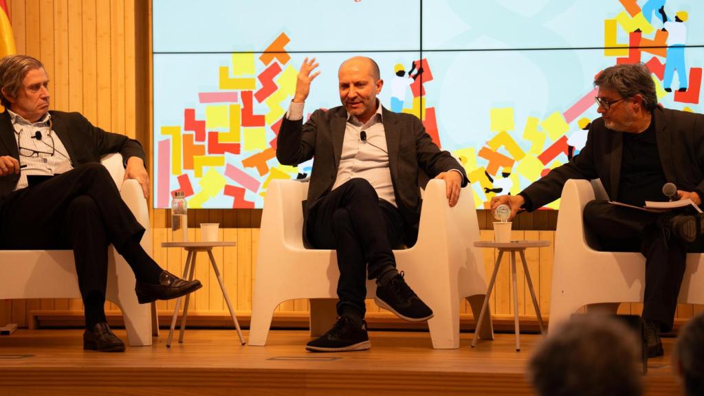 Javier Gomá, Carlos Granés i Manel Manchón, en el debat de 'Letra Global' a la Fundació Ortega-Marañón
