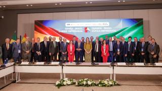 Foto de la reunión empresarial con Lula da Silva en Barcelona, organizada por CEOE, la Secretaría de Estado de Comercio y la Cámara de Comercio de España, en colaboración con APEX Brasil