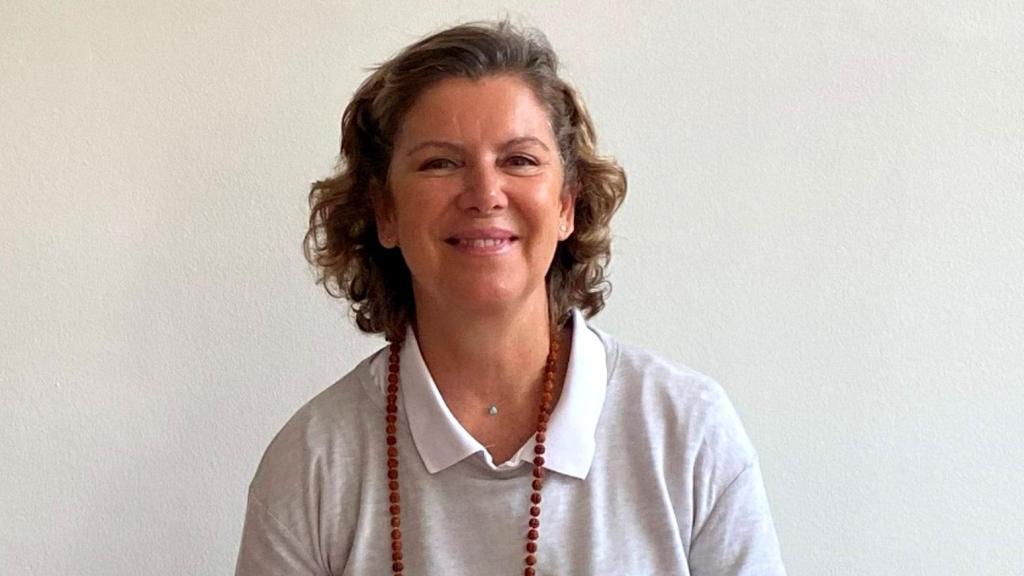 Carolina Rebato, enfermera, experta en enfermería integrativa, es también docente y profesora de yoga terapéutico y oncológico