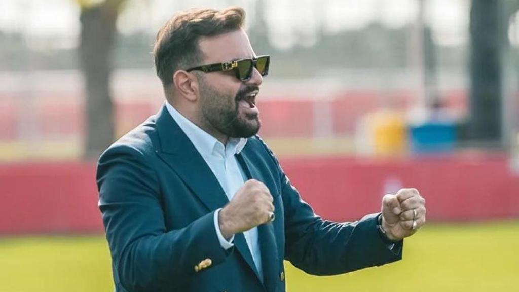 Sedrak Petrosyan celebra durant un partit del Som Maresme FC