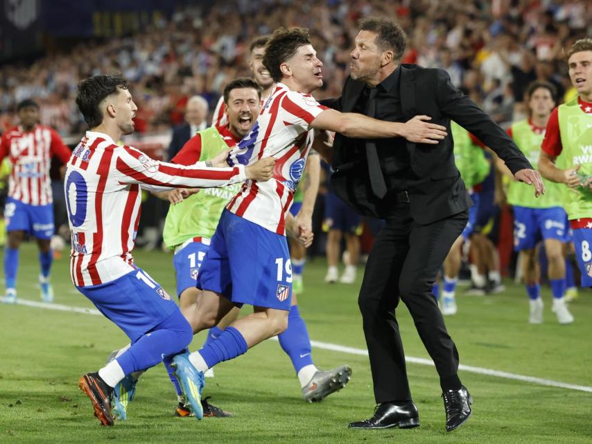 Julián Álvarez celebra su gol en la final de la Copa del Rey contra la Real Sociedad