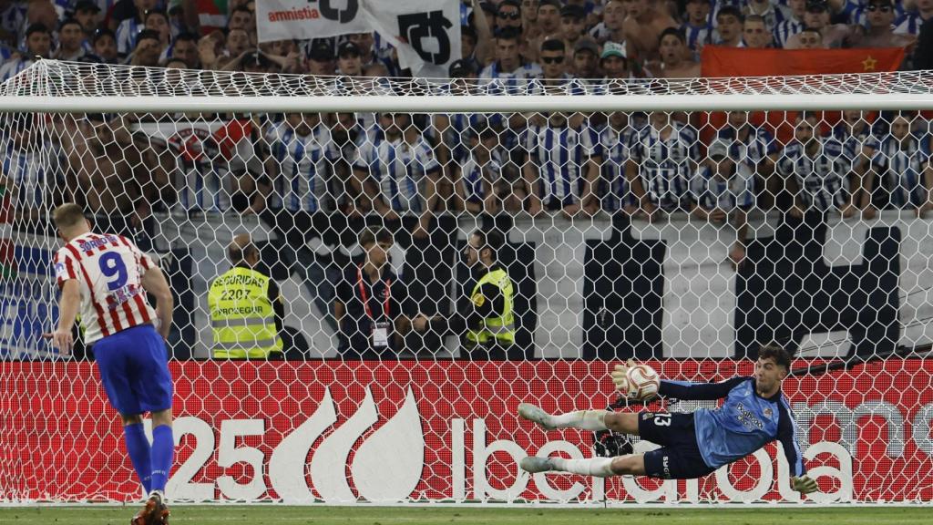 Alexander Sorloth falla su penalti en la final de la Copa del Rey contra la Real Sociedad