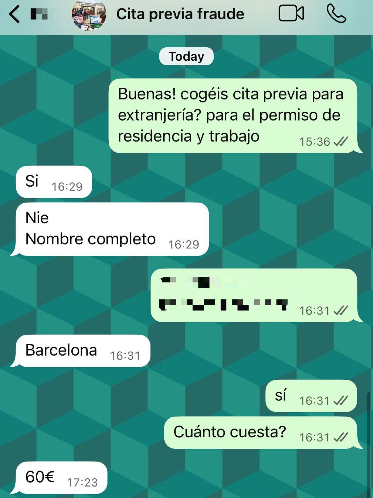 Una conversa de Whatsapp amb un dels interlocutors d'una xarxa de venda il·legal de cites prèvies