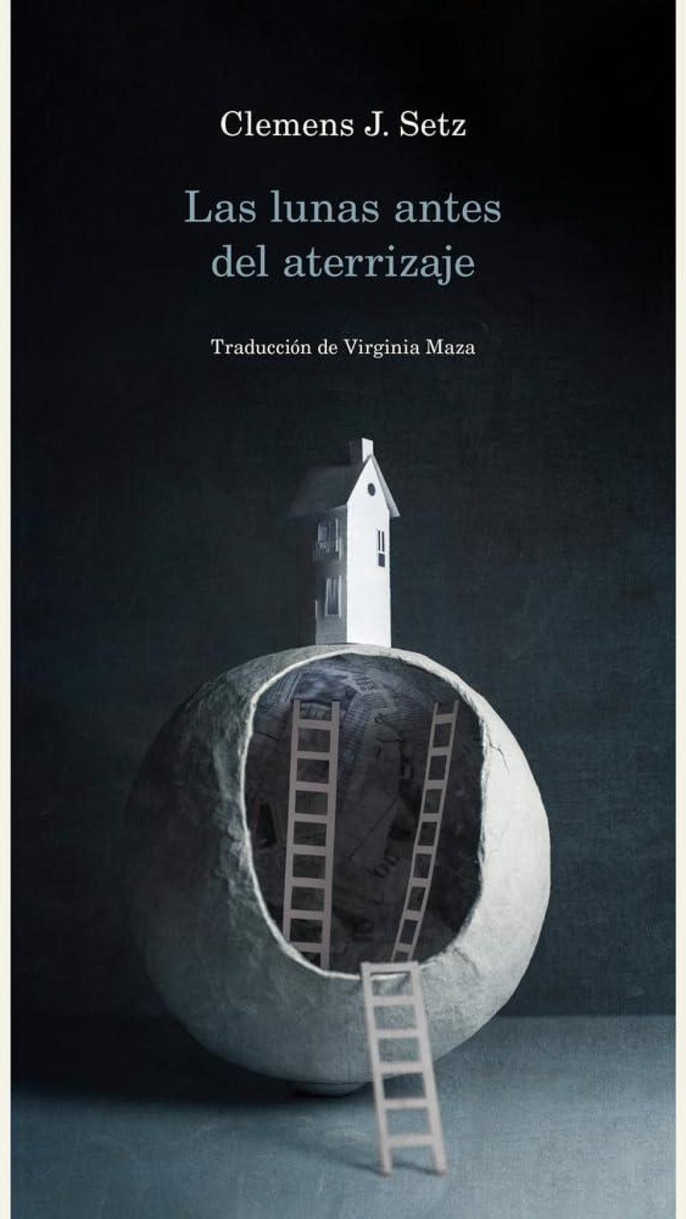'Las lunas antes del aterrizaje'