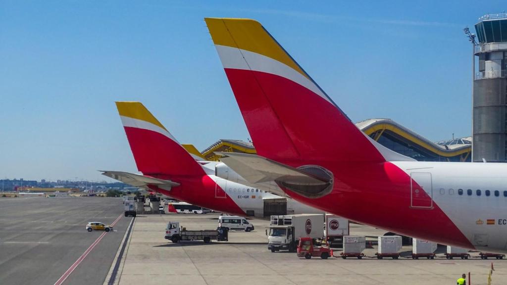 Aviones en el aeropuerto de Madrid Barajas