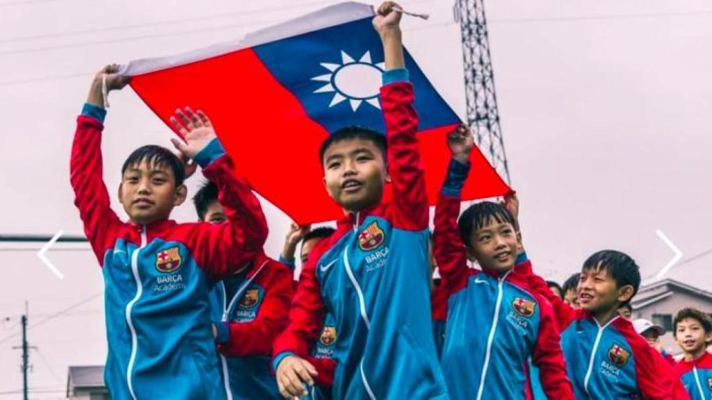 La imagen que ha borrado el Barça de sus redes en China al salir la bandera de Taiwán