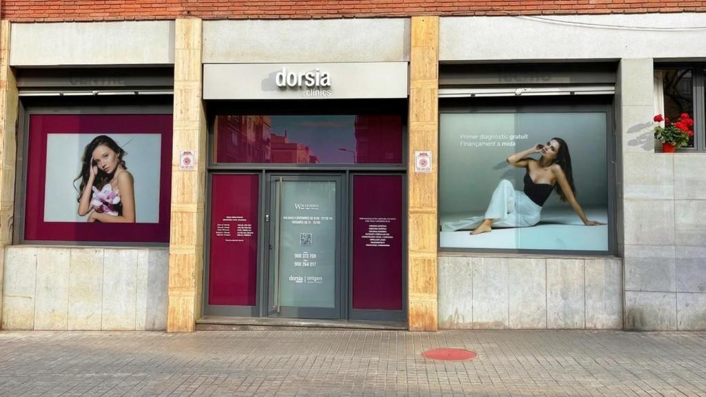 Fachada de la Clínica Dorsia de Travessera