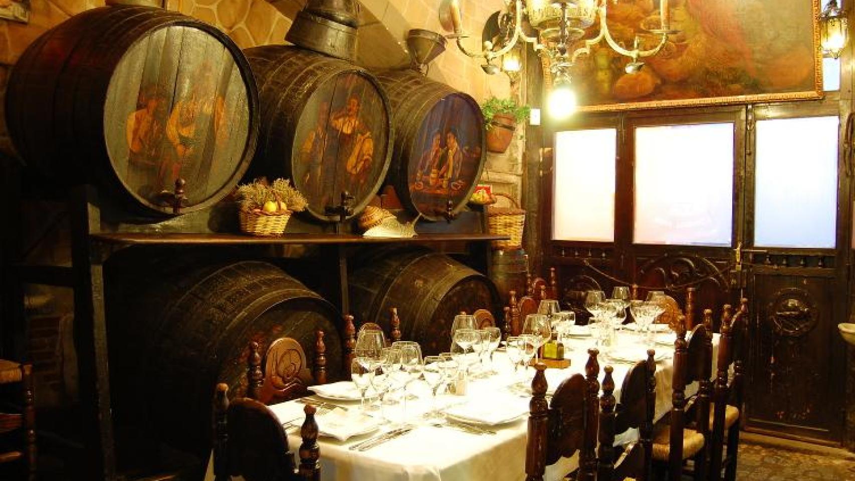 Interior del restaurante Los Caracoles
