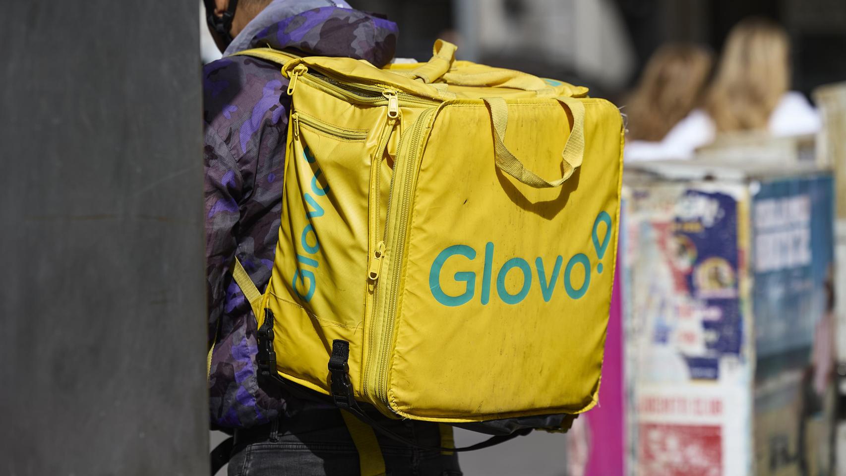 Un repartidor de Glovo
