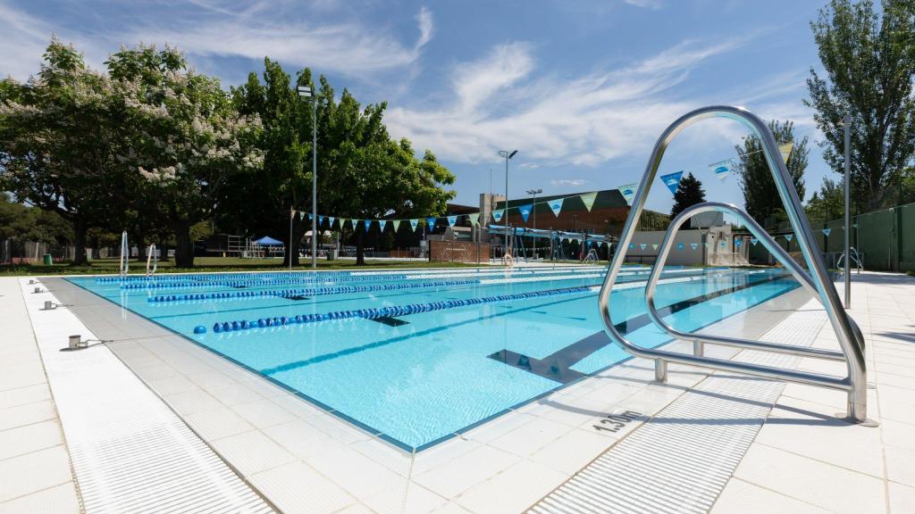 Piscina exterior del CN Granollers